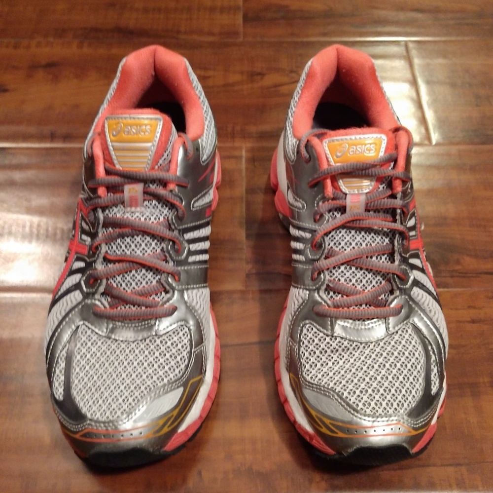 Asics Gel Nimbus 15 grey/ salmon